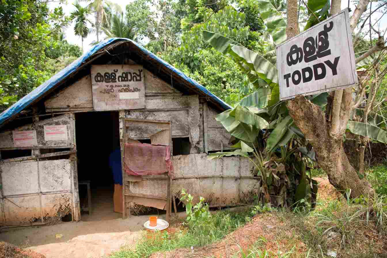கேரள மாநிலத்தில் கள் விற்பனை